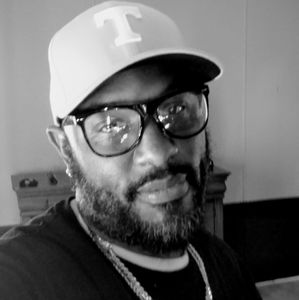 Meet your Posher, Capron